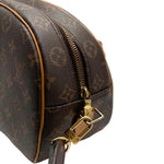 Load image into Gallery viewer, Louis Vuitton Monogram Canvas Blois Bag (Pre-owned) B2D4XJQ
