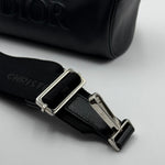 Load image into Gallery viewer, Dior Roller Messenger Bag Black (Like new) KQM698R

