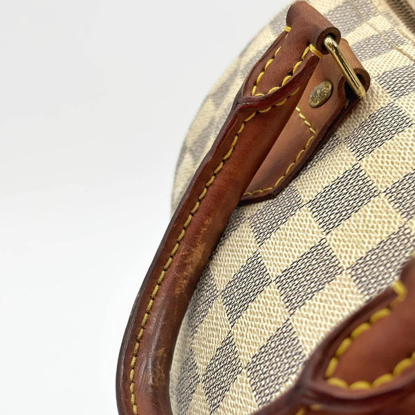 Louis Vuitton Damier Azur Canvas Speedy Bandouliere 30 Bag (Pre-owned) 99Q48KD