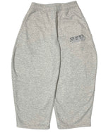 Load image into Gallery viewer, SONO Barrel Sweatpants Grey
