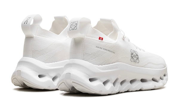 On Running Cloudtilt LOEWE All White (Unisex)