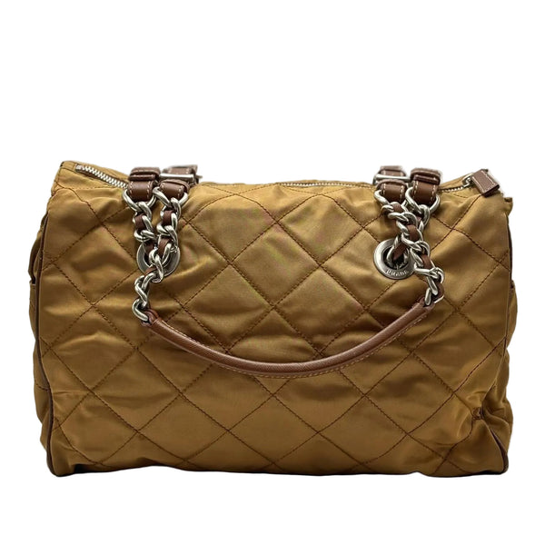 Prada Quilted Beige Nylon Silver Chain Shoulder Bag (Like new) DQR6XQV