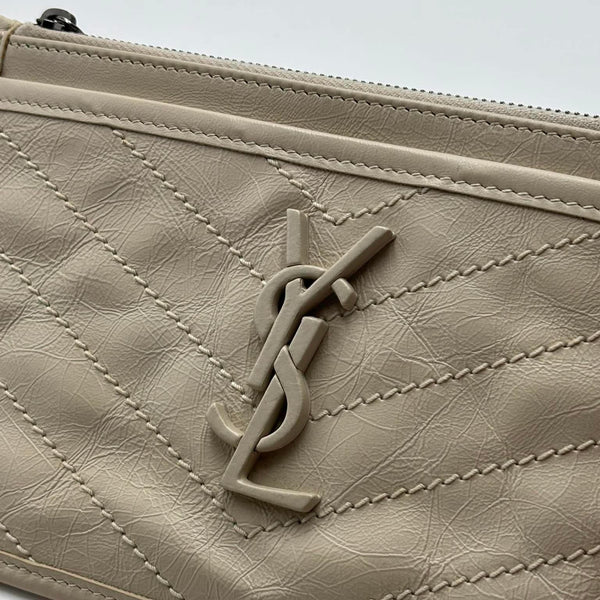 Saint Laurent Chevron Niki White (Pre-owned) 7TXGJK3