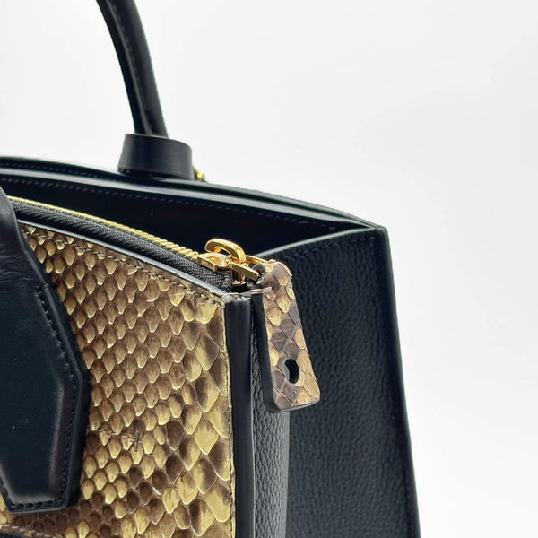Louis Vuitton  Python/Leather City Streamer MM Noir (Like new) CMTJ609