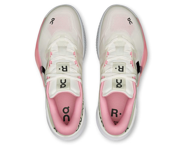 On The Roger Pro 3 Clay Ivory Magnolia (Women's)