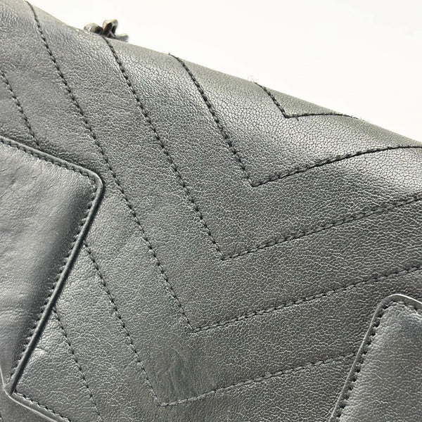 Saint Laurent Black Matelassé Leather Betty Shoulder Bag Black (Pre-owned) 96MHRH8