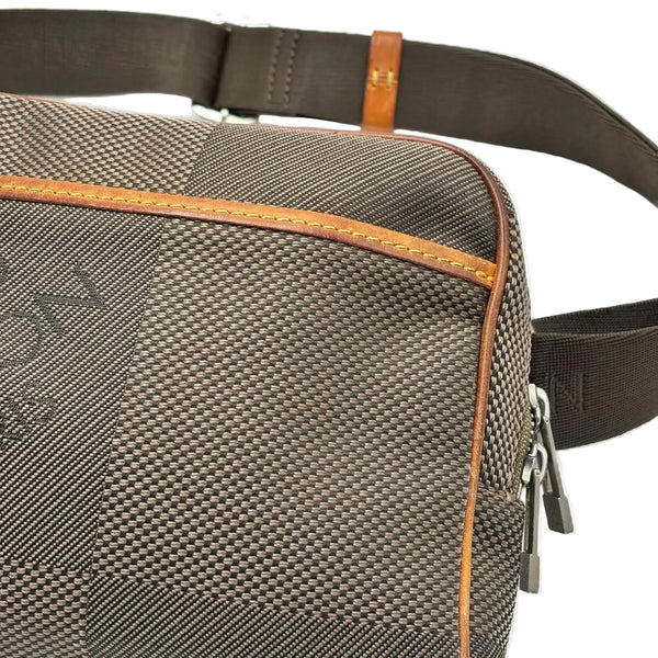 Louis Vuitton Damier Geant Acrobat Terre (Pre-owned) 8KMK37X