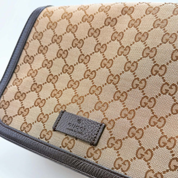 Gucci GG Canvas Crossbody Flap Messenger Bag (Like new) 4J6C7DY