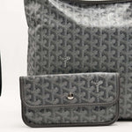 Load image into Gallery viewer, Goyard Goyardine Boheme Hobo Grey (Like new) Y6TGCHT
