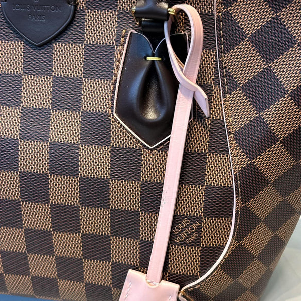 Louis Vuitton Damier Canvas Rose Ballerine Caissa PM Tote Bag (Excellent Condition)
