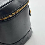 Load image into Gallery viewer, Chanel Black Lambskin Leather Cosmetic Case (Pre-owned) WY2VCQM
