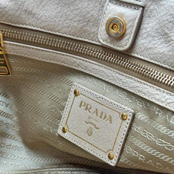 Prada Vitello Daino Leather Shopping Tote Bag (Pre-owned) HRM9Y4M