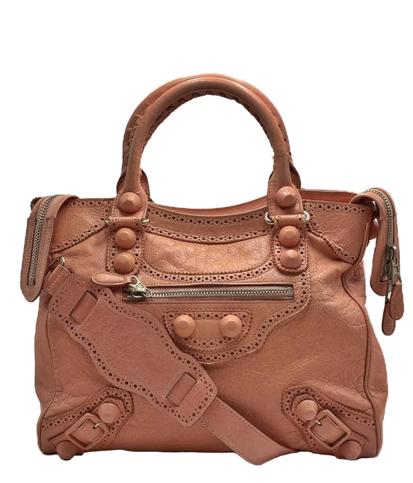 Balenciaga Grenadine Lambskin Leather Peach Giant Brogues Bag (Pre-owned) KVCKMH6