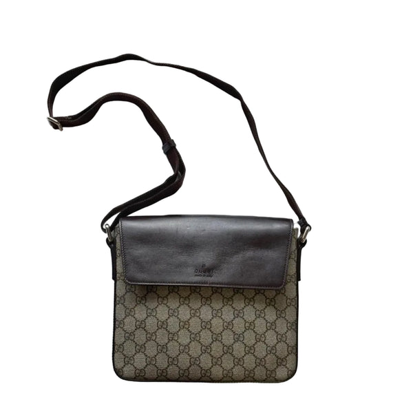 Gucci Pre-Owned 2016-2025 GG Supreme Messenger Bag Crossbody Bag (Pre-owned) DRBWC4X