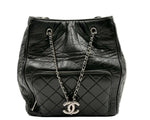 Load image into Gallery viewer, Chanel Matelasse Chain Shoulder Bag Black (Like new) 9KG94MH
