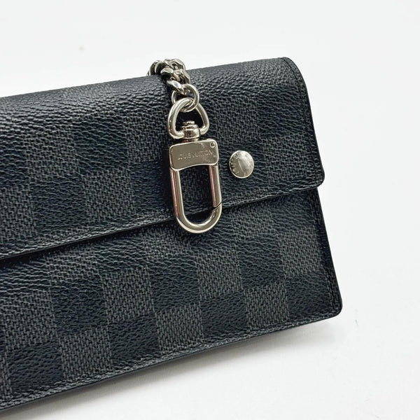 Louis Vuitton Damier Graphite Canvas Accordion Wallet (Like new) DTC8Y7Y