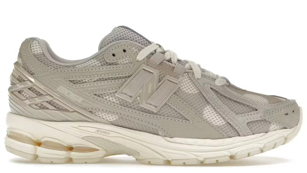 New Balance 1906R Polka Dot Moonrock