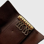 Load image into Gallery viewer, Louis Vuitton Damier Ebene 5 Key Holder (Like new) QT8H9RR
