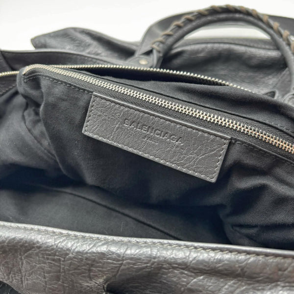 Balenciaga Agneau Classic Silver Hardware Hexagon Bleu Mineral (Like new) YV8K346
