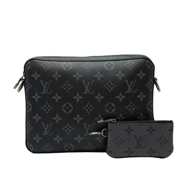 Louis Vuitton Trio Messenger Monogram Shadow Leather (Like new) YTMV3G8