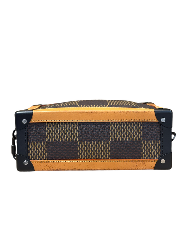 Louis Vuitton x Nigo Soft Trunk
Damier Ebene Giant Brown (Pre-loved)