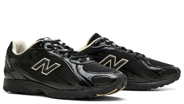 New Balance 204L Black Timberwolf