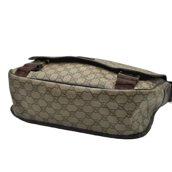 Gucci GG Brown Supreme Monogram Coated Canvas Messenger Bag (Pre-owned)