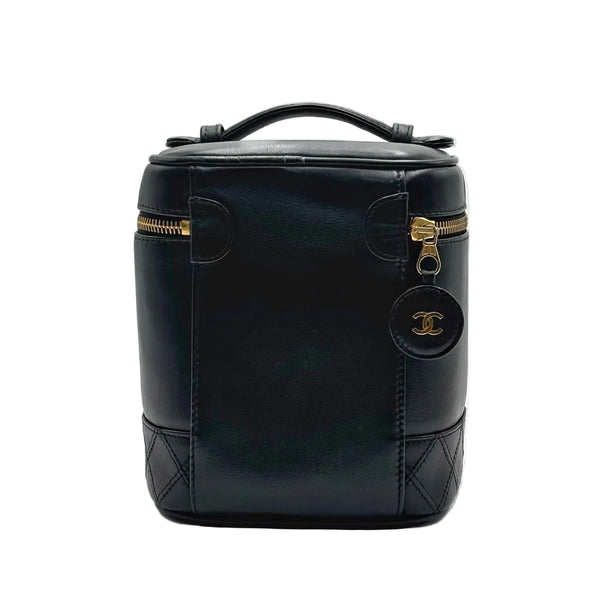 Chanel Black Lambskin Leather Cosmetic Case (Pre-owned) WY2VCQM