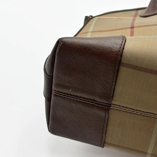 Burberry Vintage Brown Plaid Tote Bag (Pre-owned)