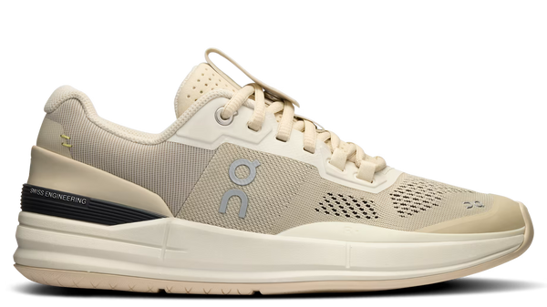 On The Roger Pro Sand Ivory (Women's)