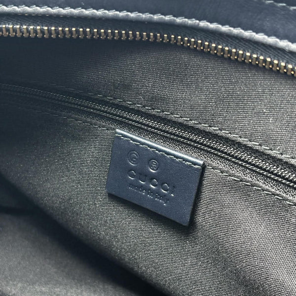 Gucci 2016-2026 GG Supreme Web Shoulder Bag (Pre-owned) 6C7RRDG