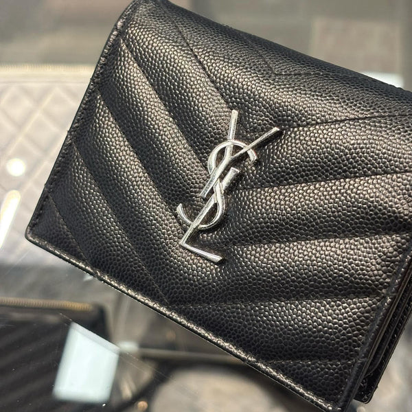 Saint Laurent Grain De Poudre Matelasse Chevron Monogram (Pre-owned)