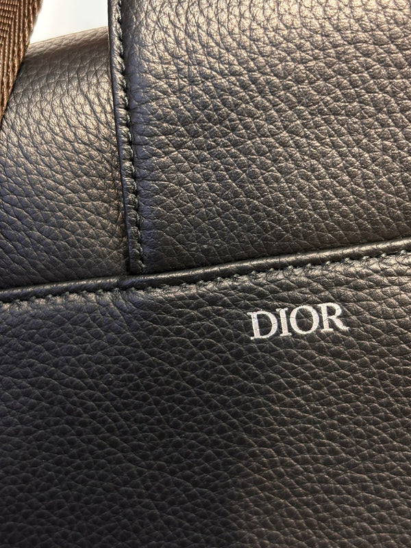 Christian Dior x Cactus Jack Saddle Sling Bag (Like new)