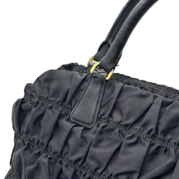 Prada Tessuto Nylon Gaufre Tote Nero Black (Pre-owned) VR3VBJG