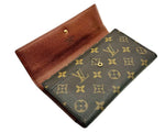 Load image into Gallery viewer, Louis Vuitton 1997 Sarah Monogram Wallet (Like new) CQDK2RY
