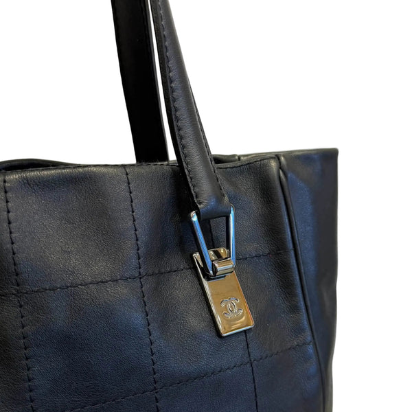 Chanel Lambskin Square Stitched Tote Black (Pre-owned)