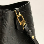 Load image into Gallery viewer, Louis Vuitton Damier NéoNoé MM Bucket Bag Monogram (Like new)

