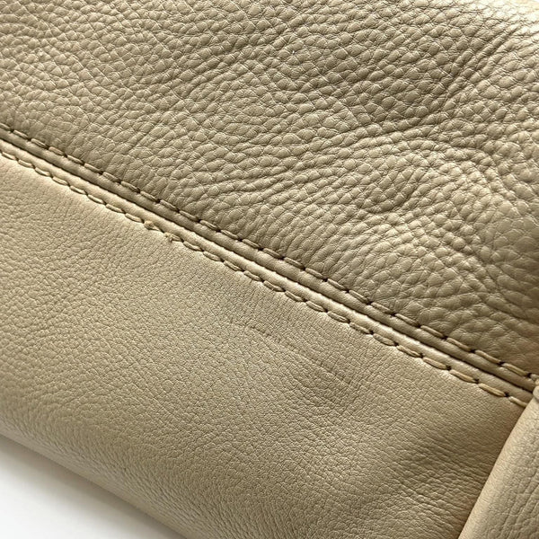 Prada Vitello Daino Leather Shopping Tote Bag (Pre-owned) HRM9Y4M