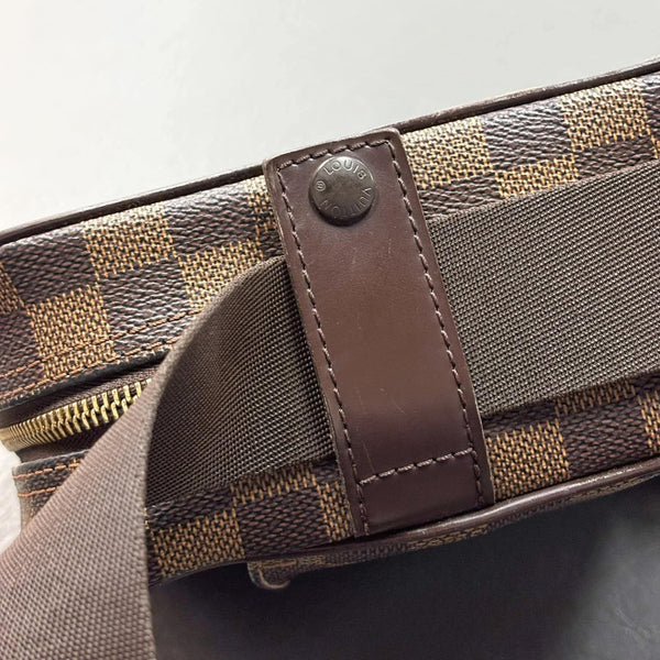 Louis Vuitton Olav Handbag Damier PM crossbody bag (Like new) 7TJWVCT
