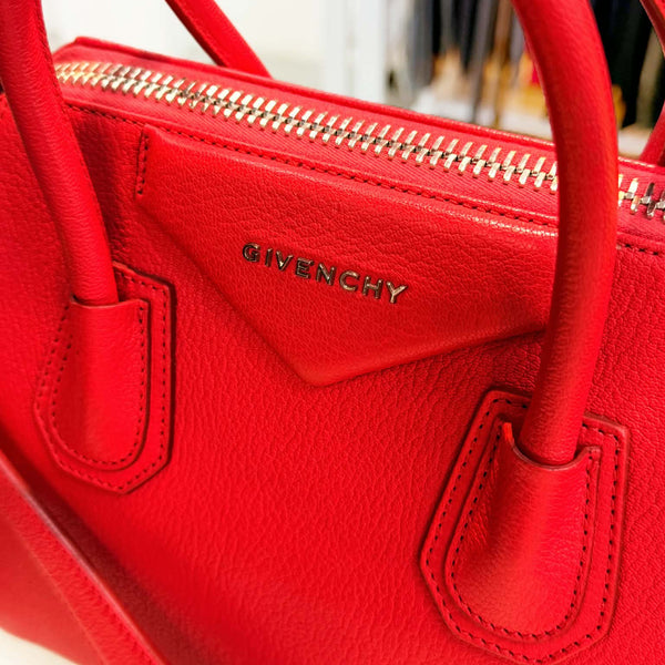 Givenchy Antigona Tote Bag Vibrant Red (Like new) 882X93X