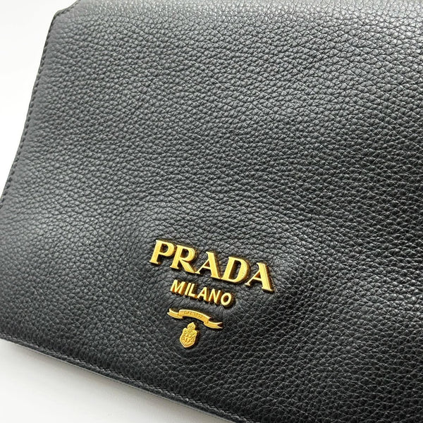 Prada Flap Vitello Daino Medium Crossbody Bag (Like new) HY9XHTK