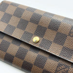 Load image into Gallery viewer, Louis Vuitton Sarah Wallet Damier Ebene (Like new)

