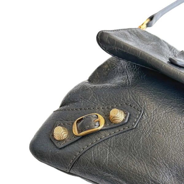 Balenciaga Lambskin Leather Giant Gold Envelope Clutch Bag (Pre-owned) 8HMT4TC