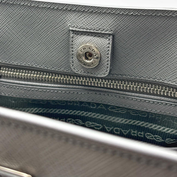 Prada 2015-2026 Medium Bicolor Saffiano Lux Galleria Satchel Grey (Like new) 8D976YD