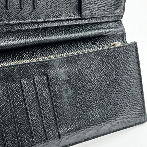 Louis Vuitton Damier Graphite Canvas Brazza Wallet (Pre-owned)
