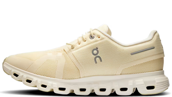 On Running Cloud 6 Castor Ivory (Women's)