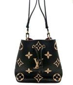 Load image into Gallery viewer, Louis Vuitton NéoNoé MM Bucket Bag (Like new) C7MVM94
