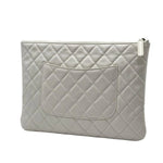 Load image into Gallery viewer, Chanel White Quilted Caviar Medium O Case Clutch Gold Hardware (Pre-owned) CBRKM72
