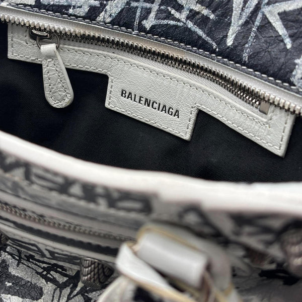 Balenciaga Agneau Arena Graffiti Neo Cagole City Handbag XS White Black (Pre-owned) MRYRG23