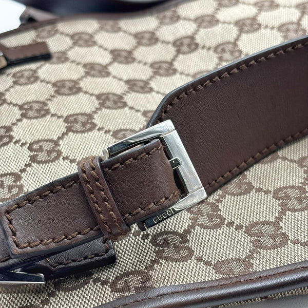 Gucci GG Canvas Crossbody Bag (Like new) 38Y7J6V